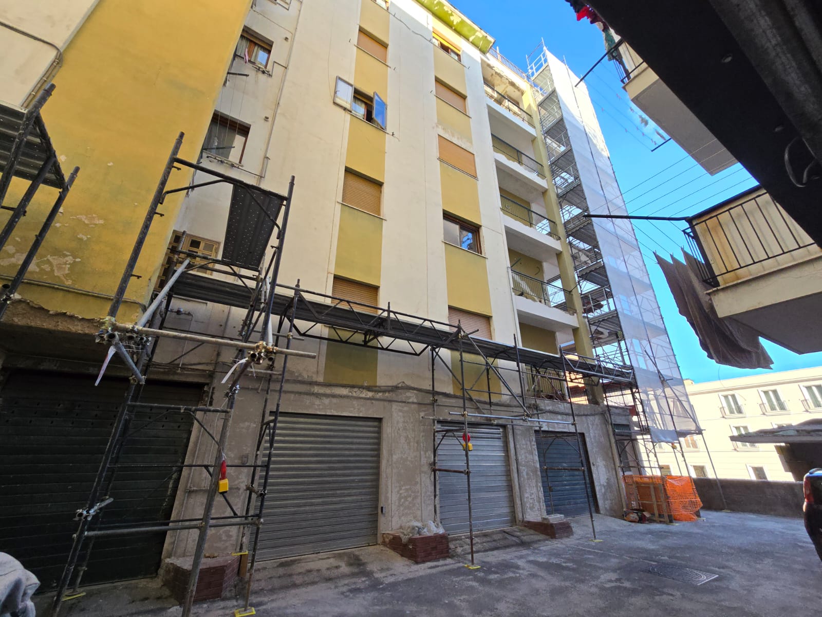 Palazzina Residenziale — Centro Urbano
